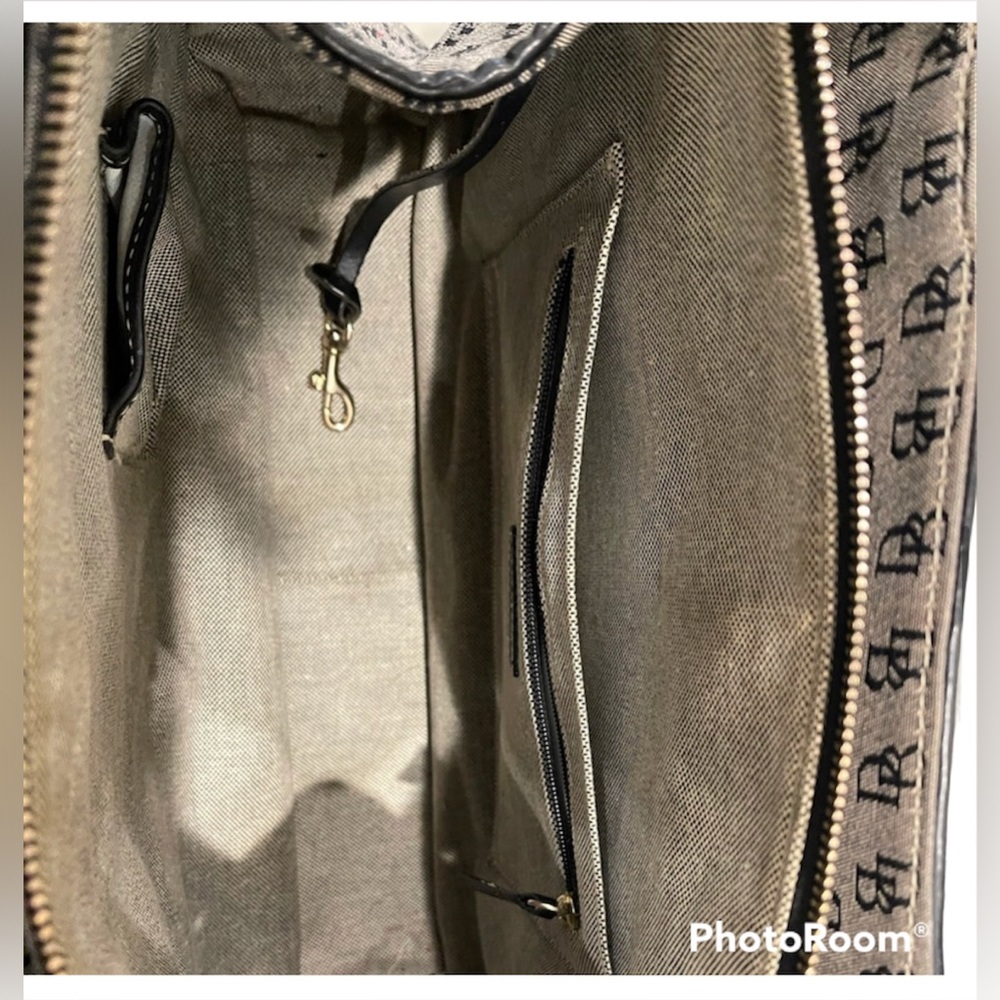 Black and gray Dooney&Bourke purse/bag - Picture 5 of 7